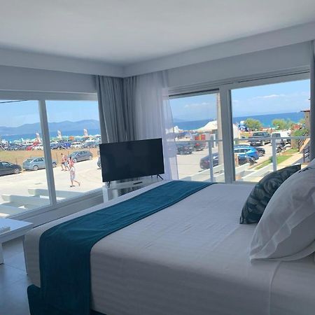 Ocean Blue Suites Ierissós Zewnętrze zdjęcie