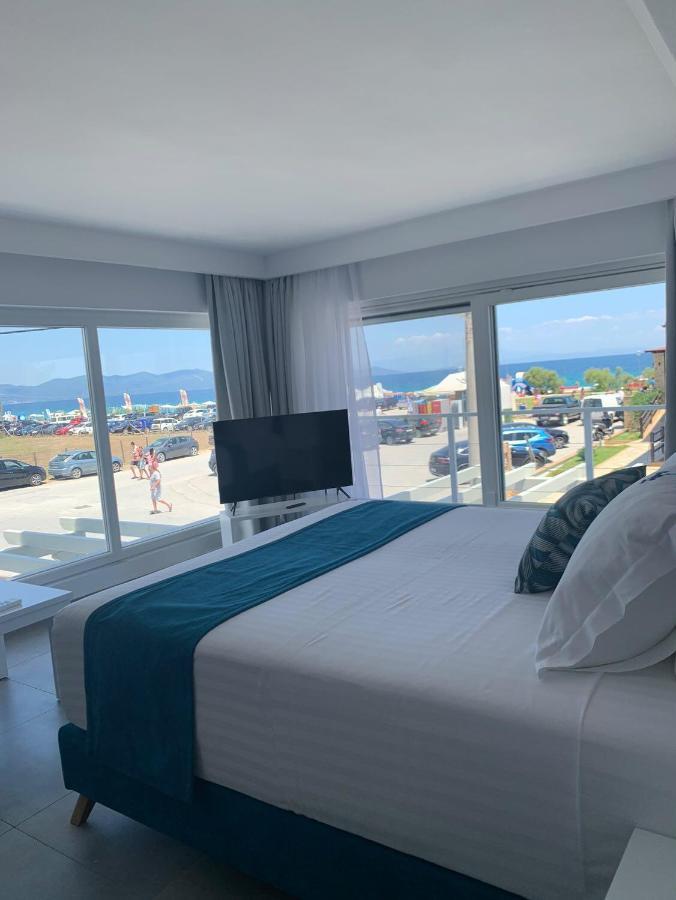 Ocean Blue Suites Ierissós Zewnętrze zdjęcie
